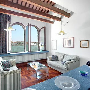 Giudecca Apartment