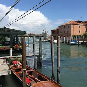 Apartment Ca' Delle Erbe, Venice